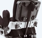 Фиксирующий стержень