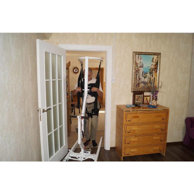 Вертикализатор-тренажер O-Savva Minik для ходьбы с электроприводом 